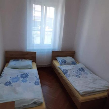Apartma Gust Koper Apartman Kültér fotó