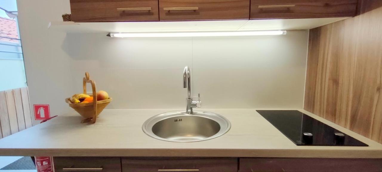 Apartma Gust Koper Apartman Kültér fotó